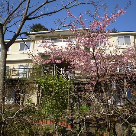 إيتو Chiisana Hotel Hanaikada المظهر الخارجي الصورة