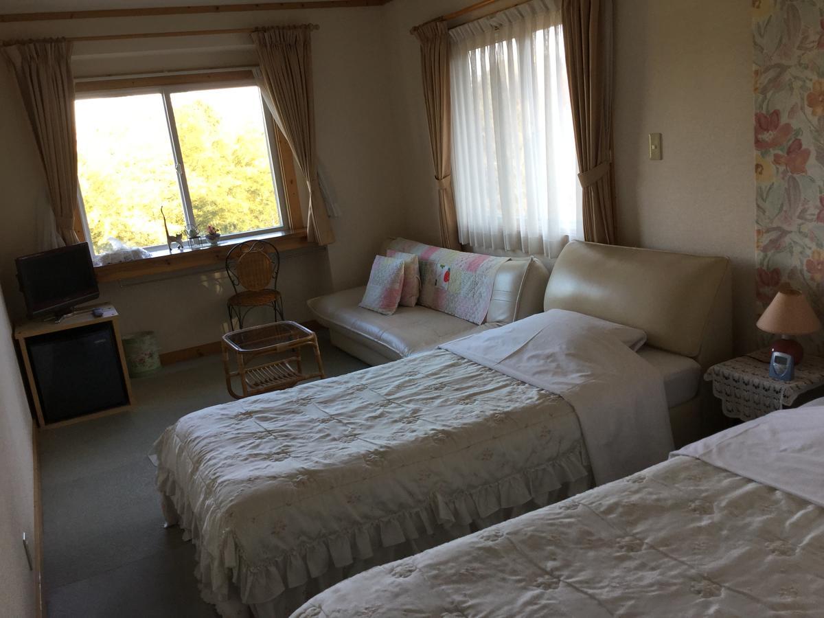 إيتو Chiisana Hotel Hanaikada المظهر الخارجي الصورة